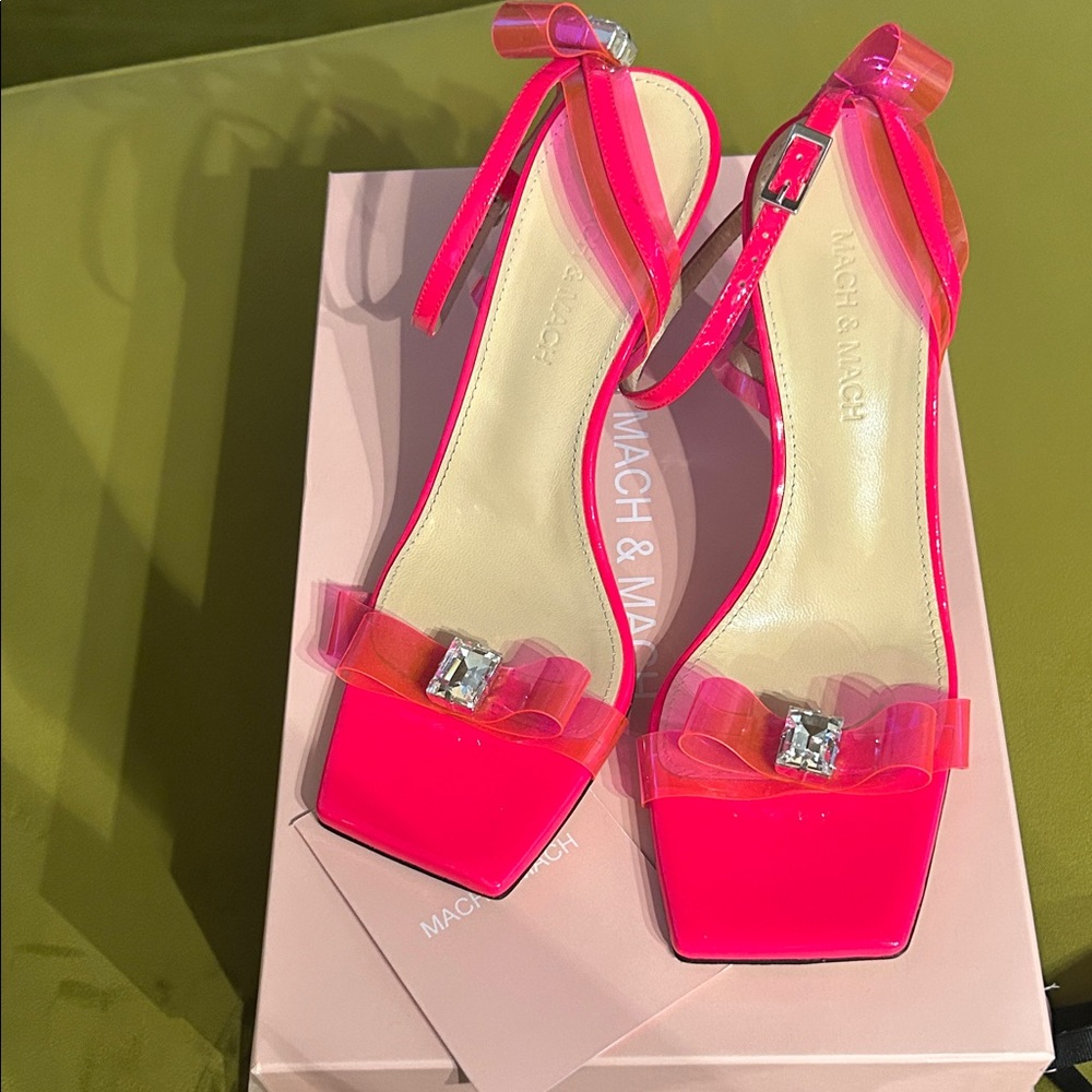 MACH & MACH Fluorescent French Bow Sandal